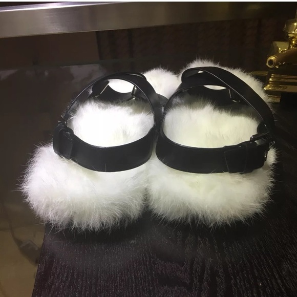 Sandals - Picture 3 of 7